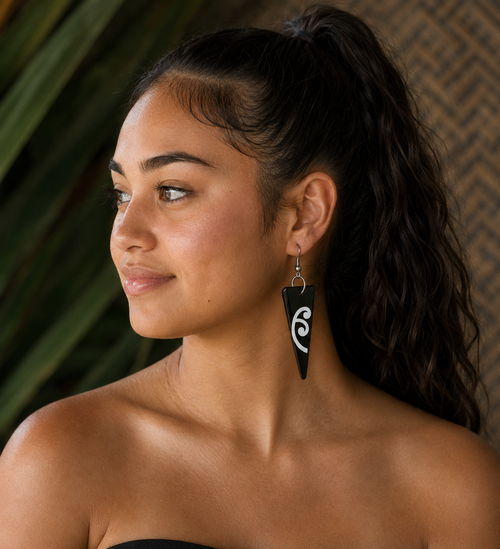 Black upside down Triangle ‘Te Po’ Earrings