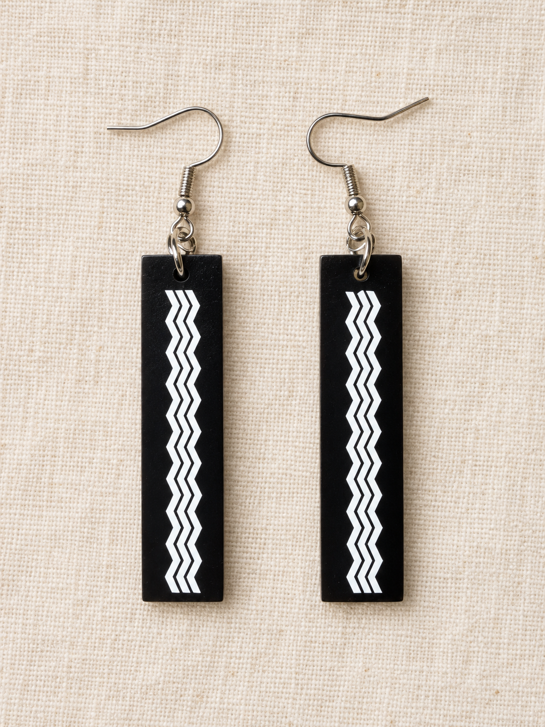 Black Rectangle ¨KaoKao¨ Earrings